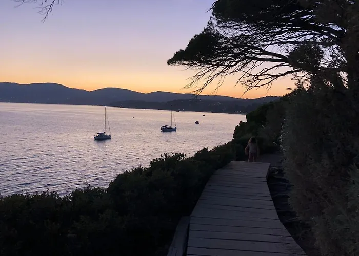 Lejlighed Le Balcon Sur La Grimaud